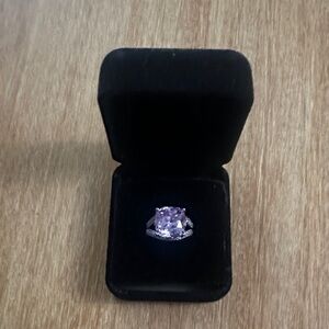 Elegant Silver and Purple Gemstone Ring